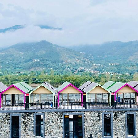 Iyi Luxury Inn Swat Saidu Sharif Exterior photo