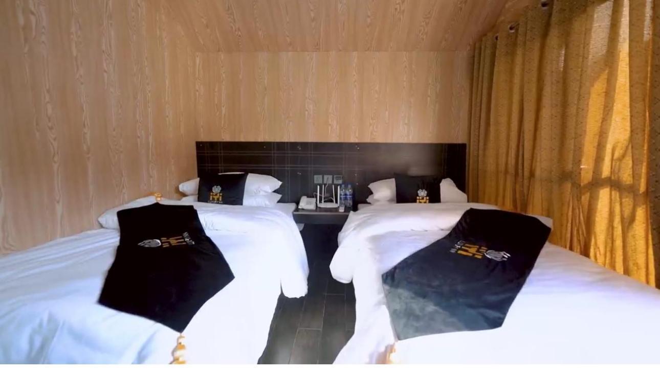 Iyi Luxury Inn Swat Saidu Sharif Exterior photo