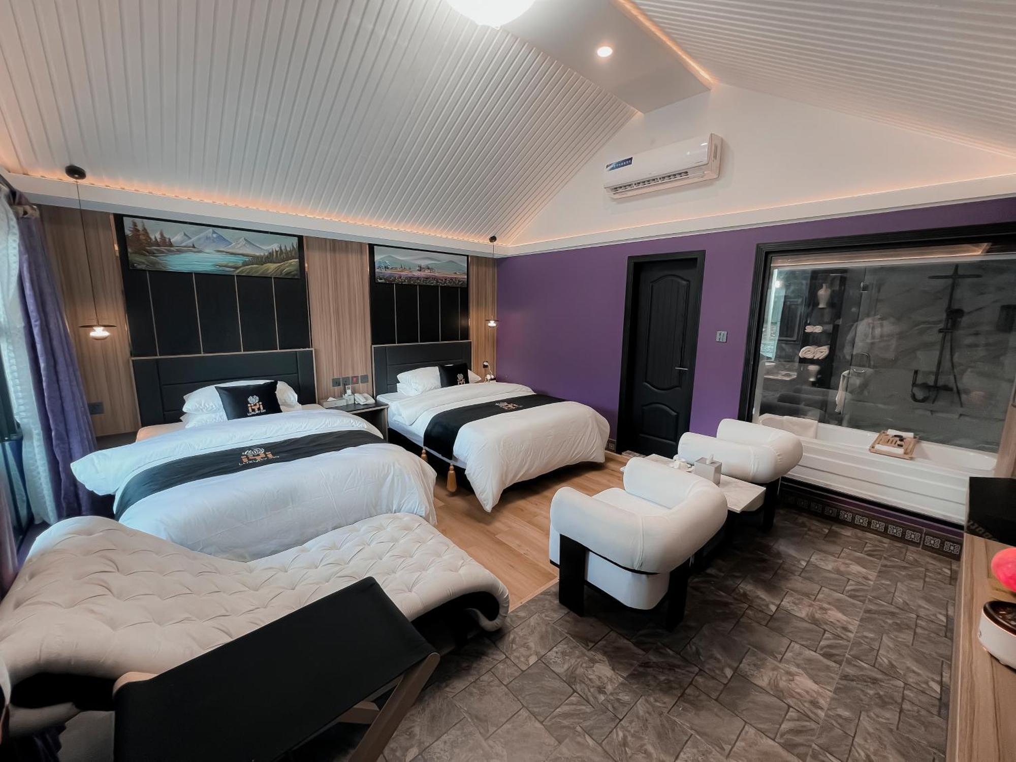 Iyi Luxury Inn Swat Saidu Sharif Exterior photo