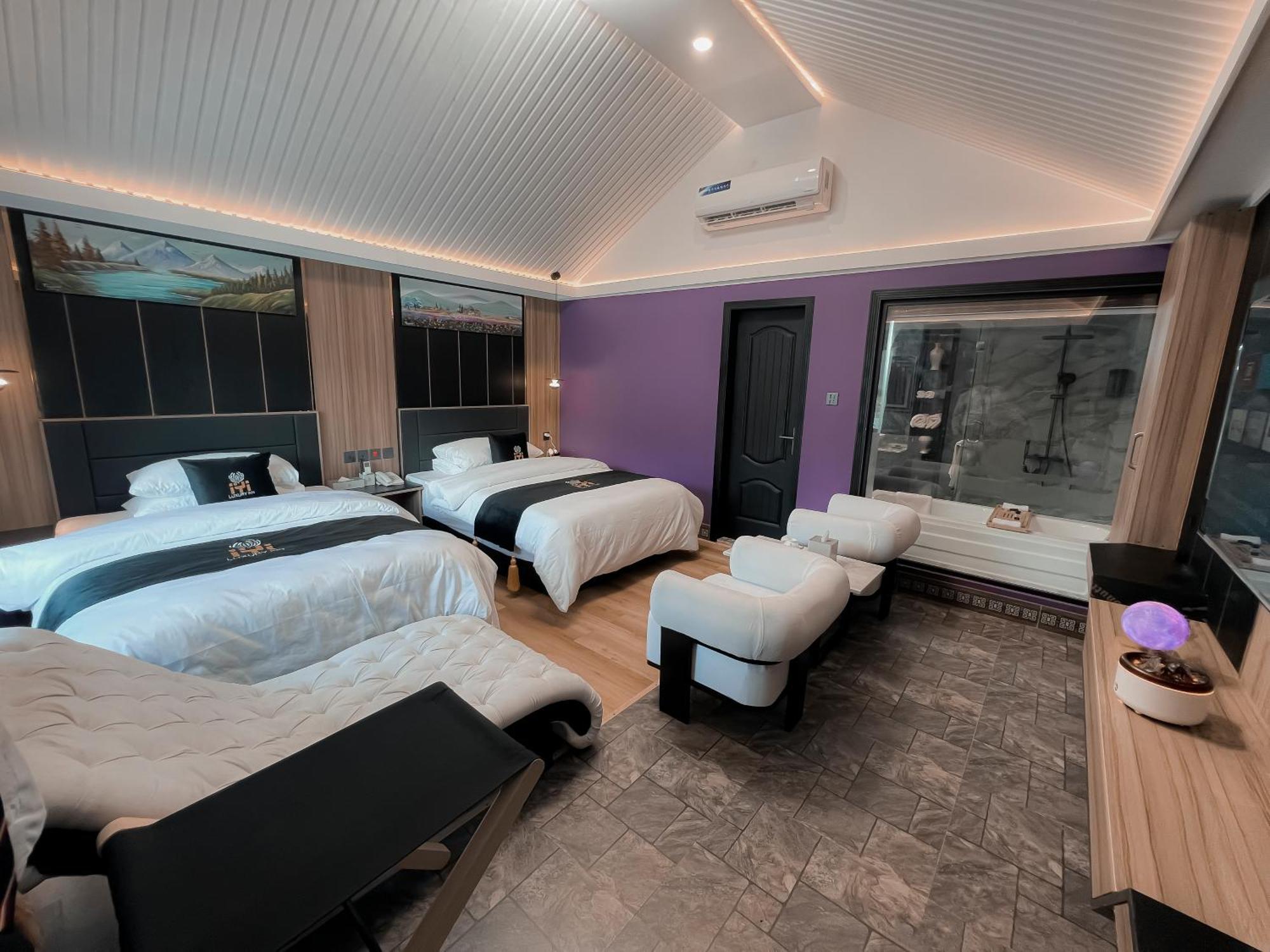 Iyi Luxury Inn Swat Saidu Sharif Exterior photo